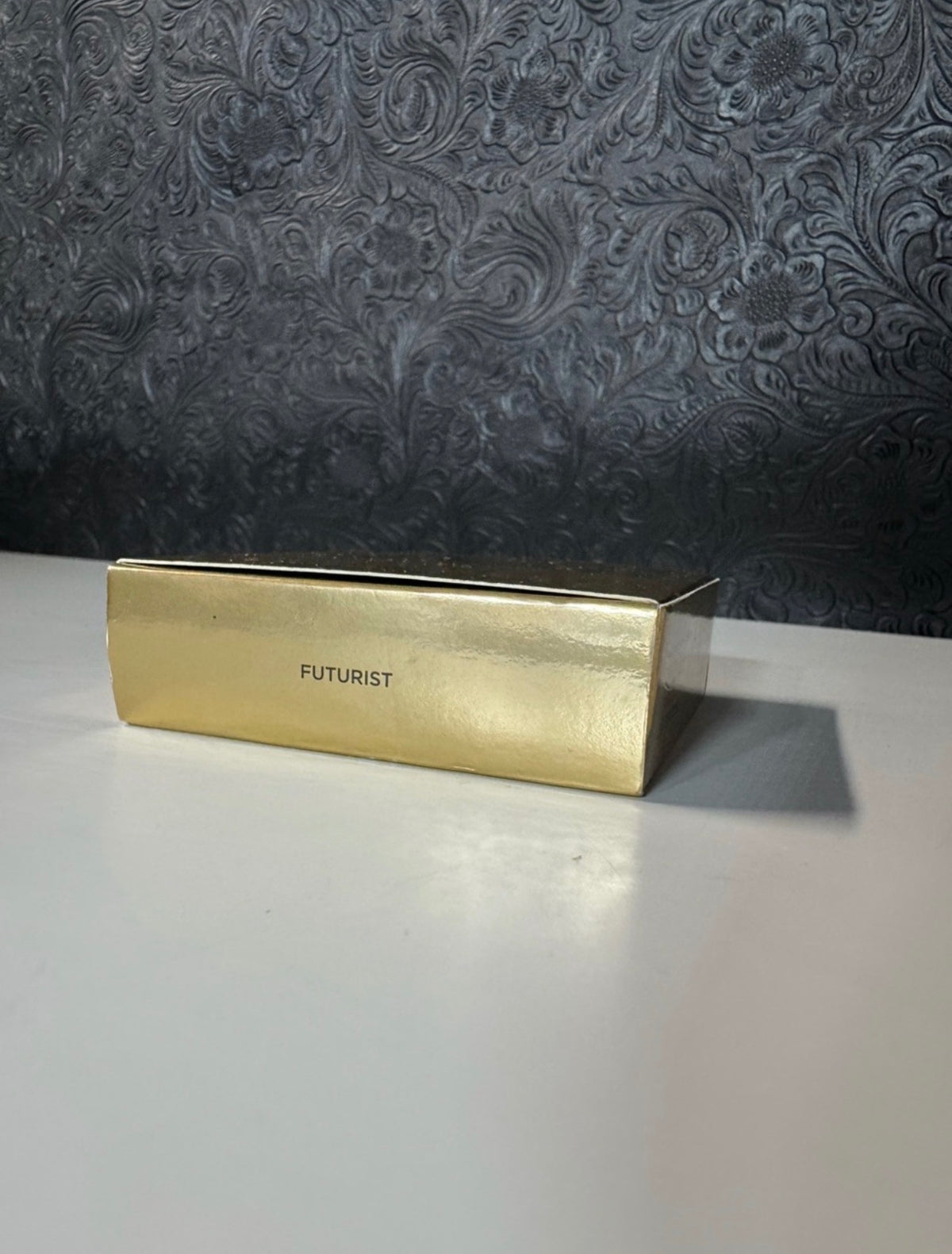 Hourglass Gold Curator
Eyeshadow Palette Packaging (New)