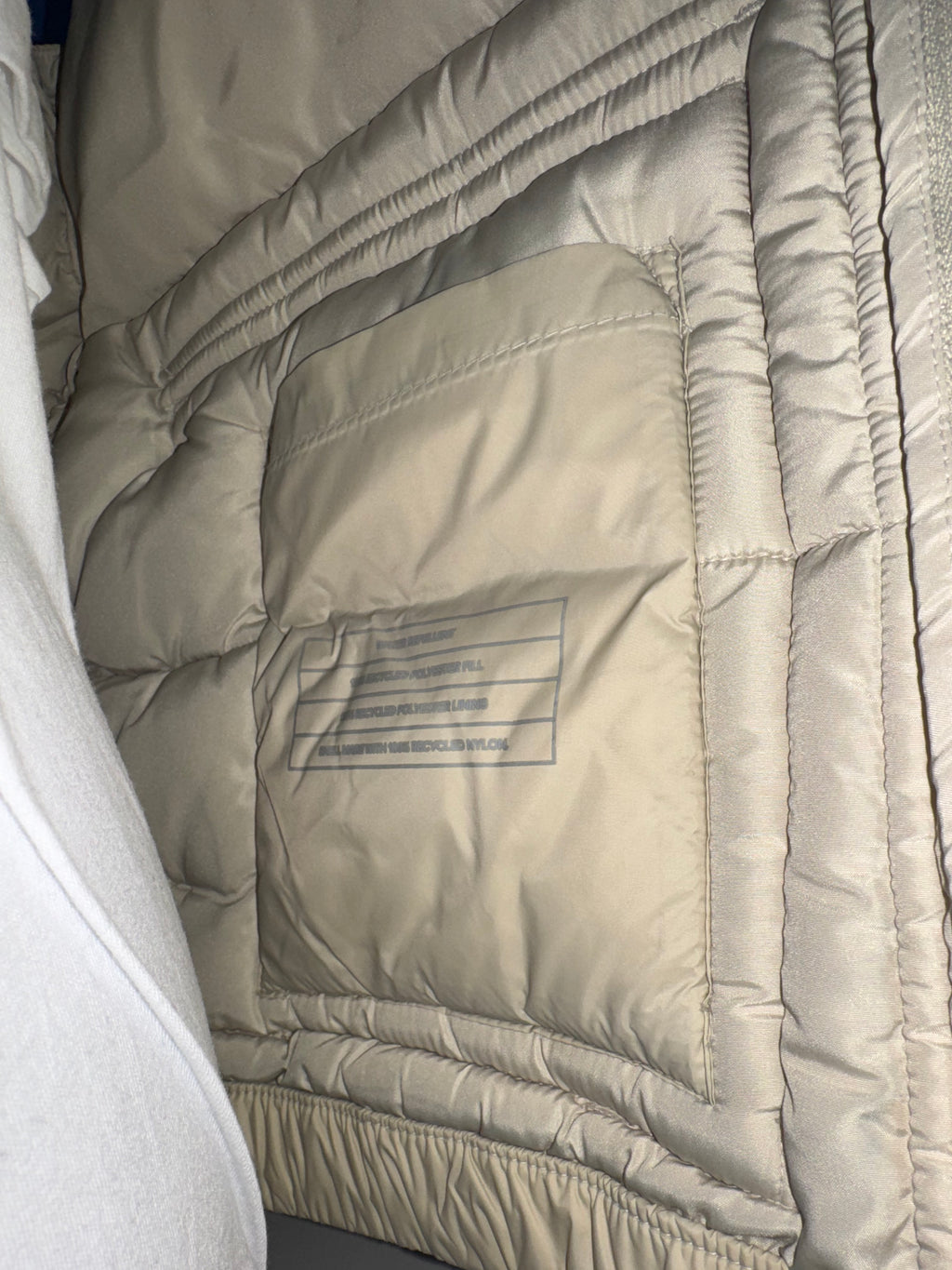 GAP Recycled Cream Nylon Puffer Vest