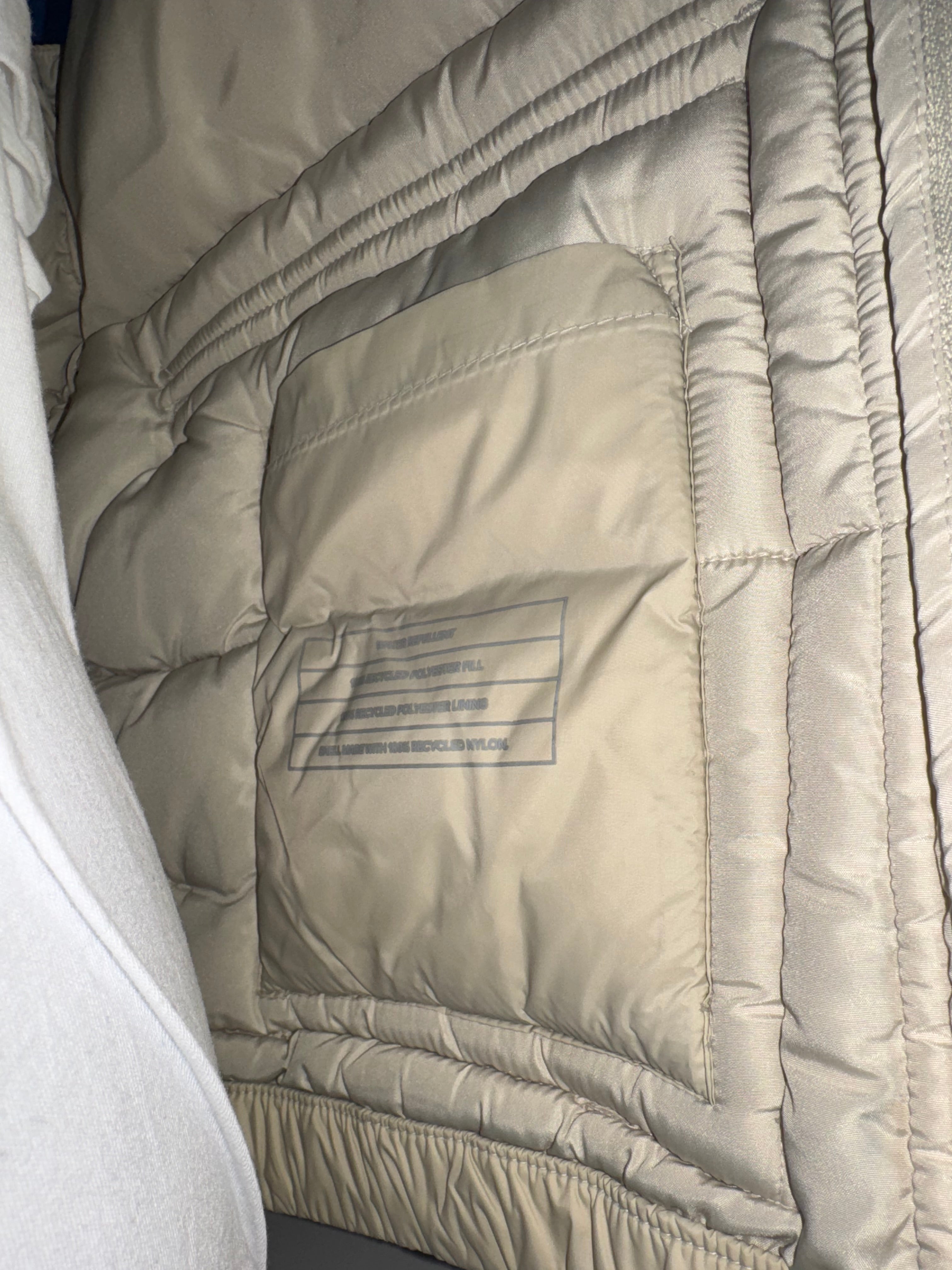 GAP Recycled Cream Nylon Puffer Vest