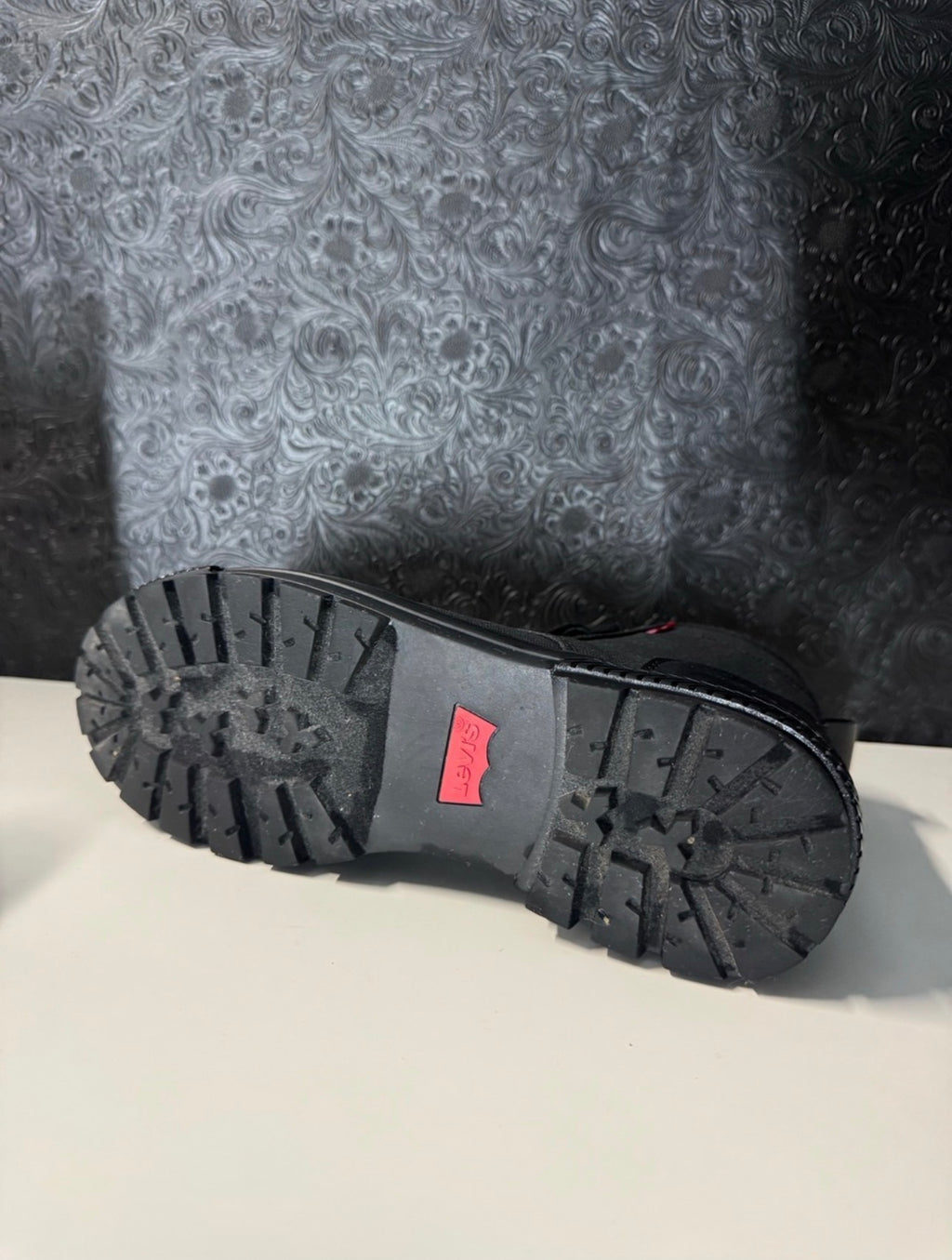 Levi's Black Canvas Lace-Up Ankle Boot (Like New)