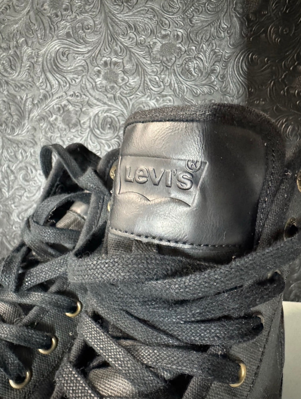 Levi's Black Canvas Lace-Up Ankle Boot (Like New)