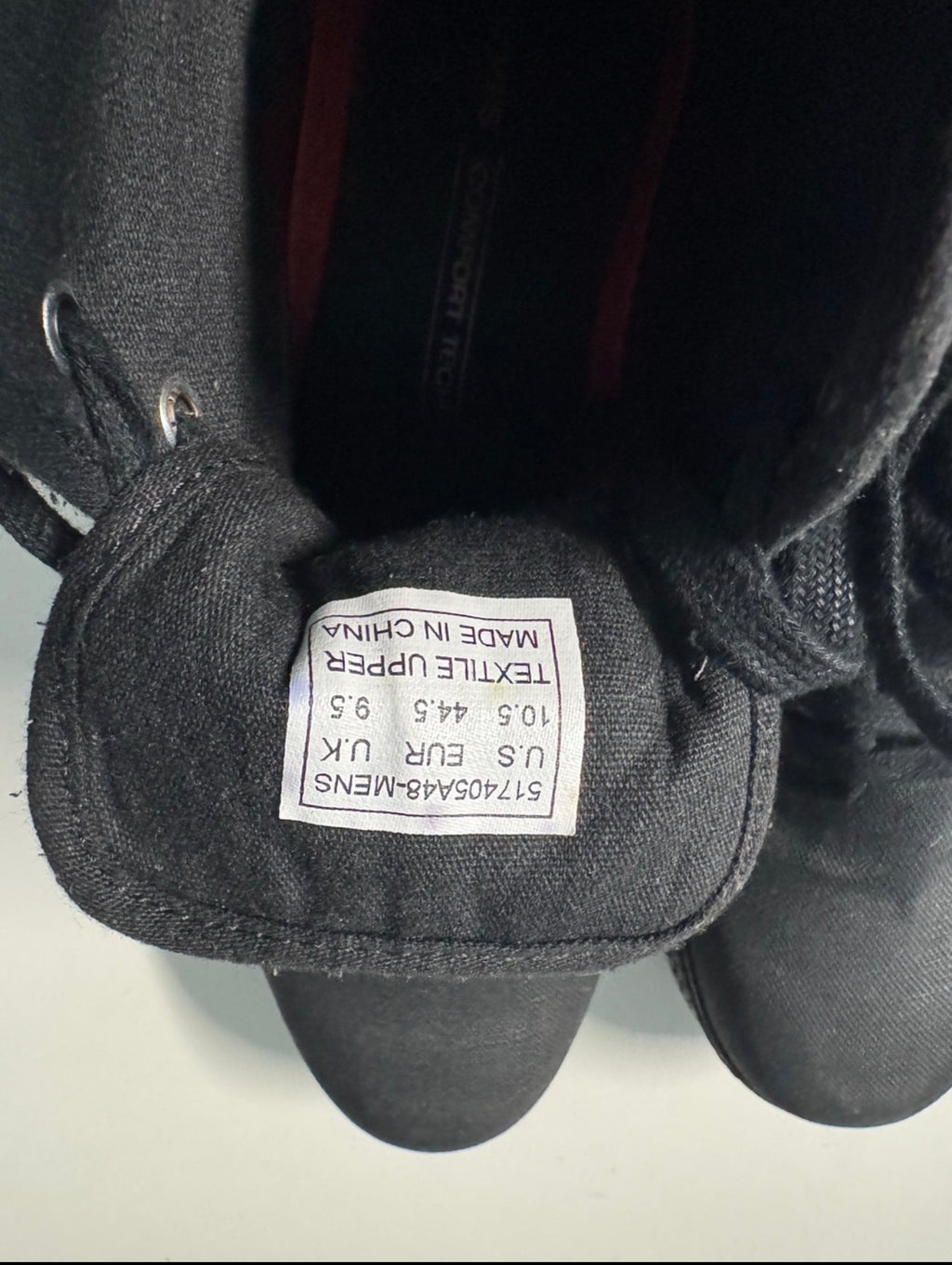Levi's Black Canvas Lace-Up Ankle Boot (Like New)