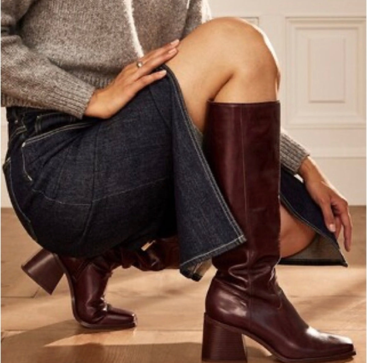 Vince Camuto Women's Rich
Brown Heeled Boots (New)