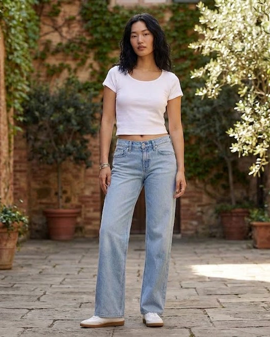 Levi's Low Loose Women's Jeans (New)