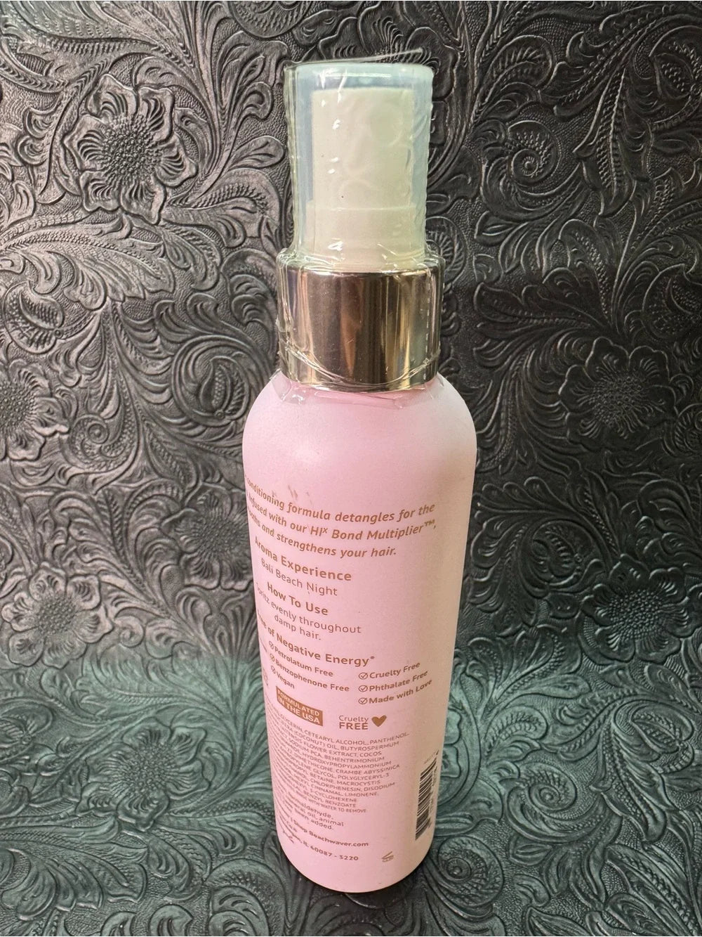 Beachwaver Co. Luxe Leave-In Conditioning Detangler spray (New)