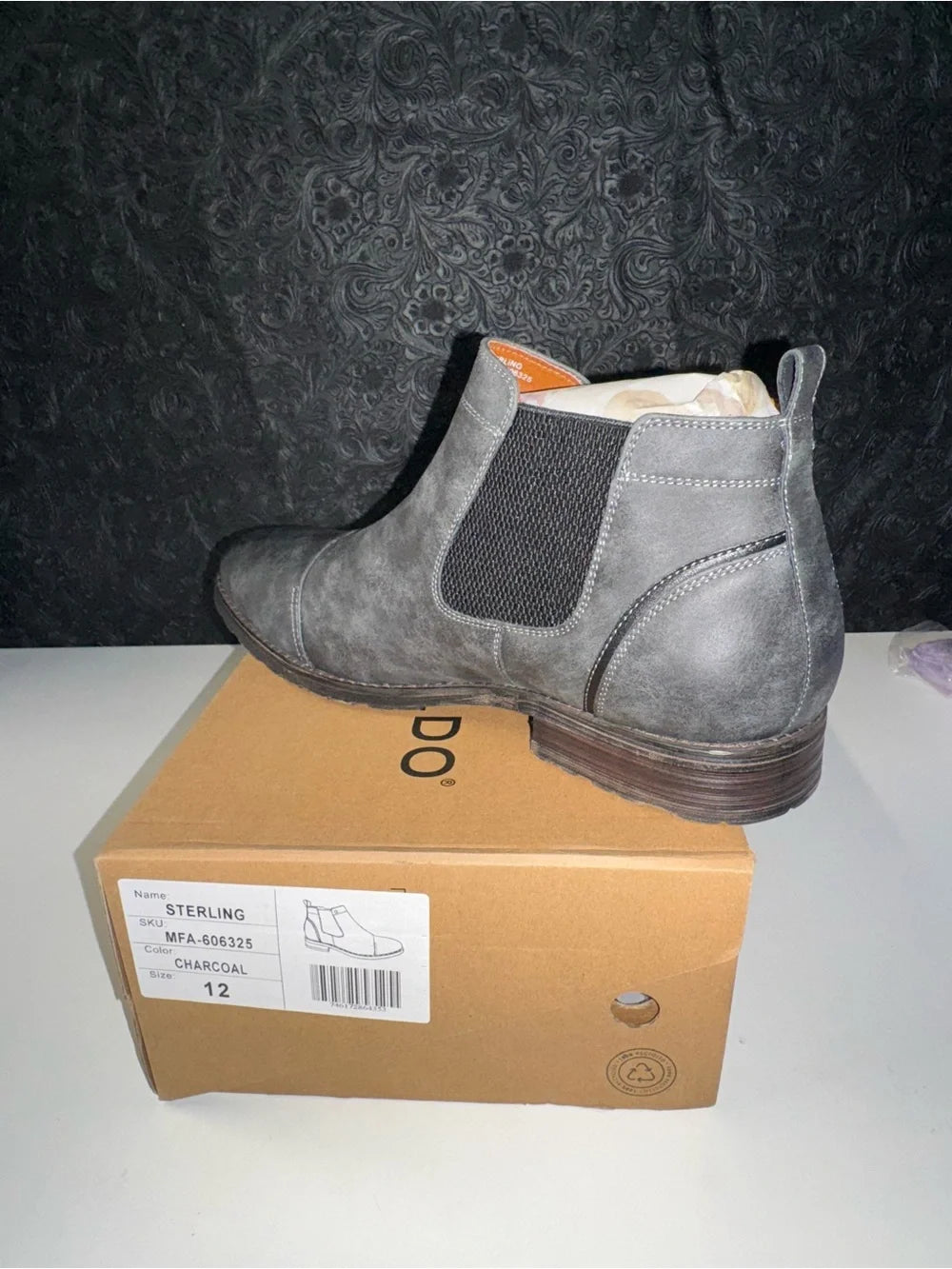 Ferro Aldo Sterling men's casual Chelsea slip-on ankle boots (New)