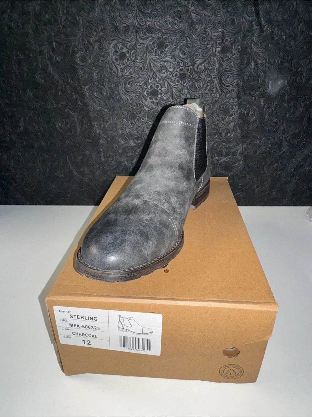 Ferro Aldo Sterling men's casual Chelsea slip-on ankle boots (New)