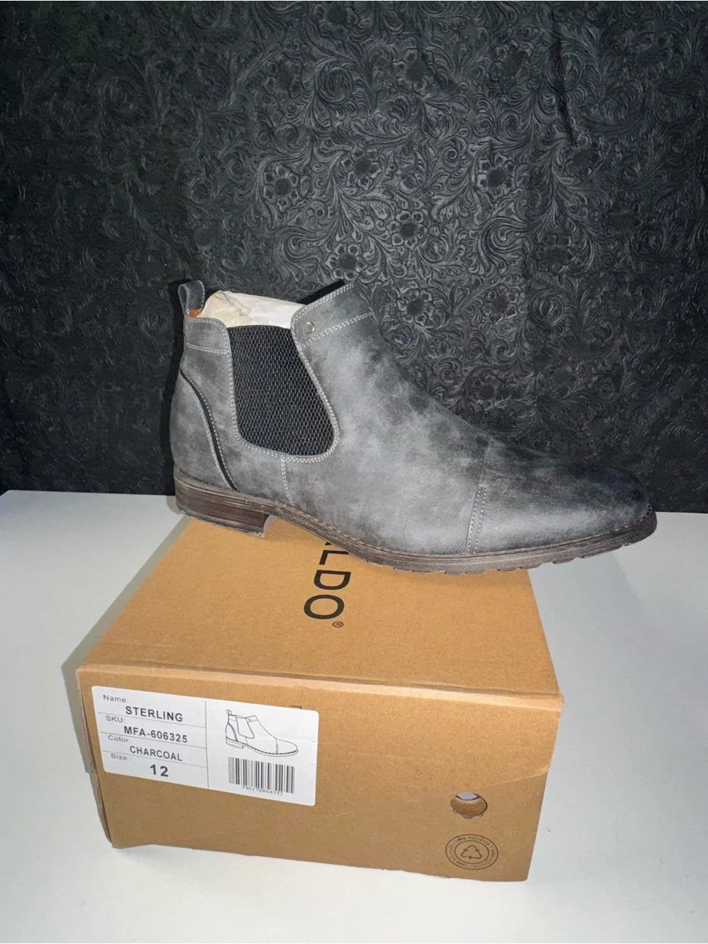 Ferro Aldo Sterling men's casual Chelsea slip-on ankle boots (New)