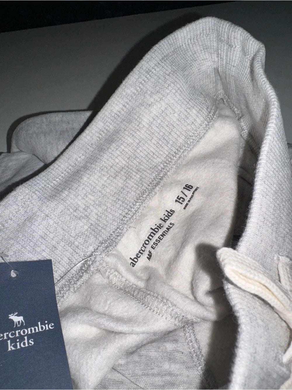 Abercrombie kids Light Gray sweatpants (New)