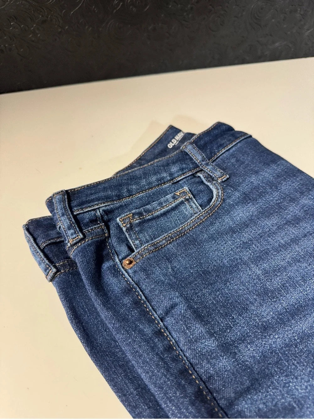 Old Navy High-Waisted Rockstar Super-Skinny Jeans (New)
