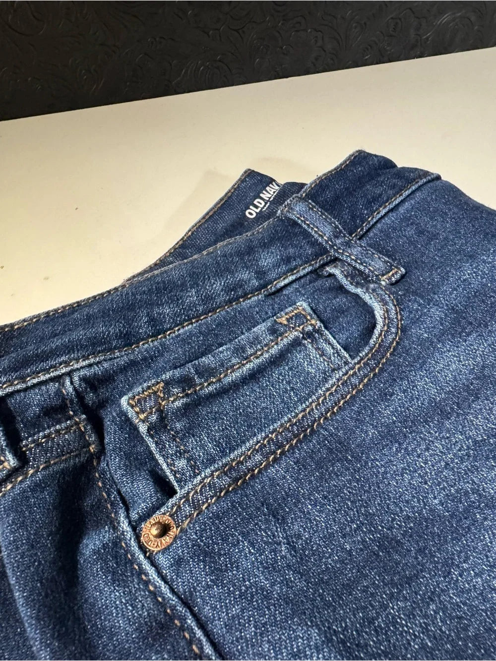 Old Navy High-Waisted Rockstar Super-Skinny Jeans (New)