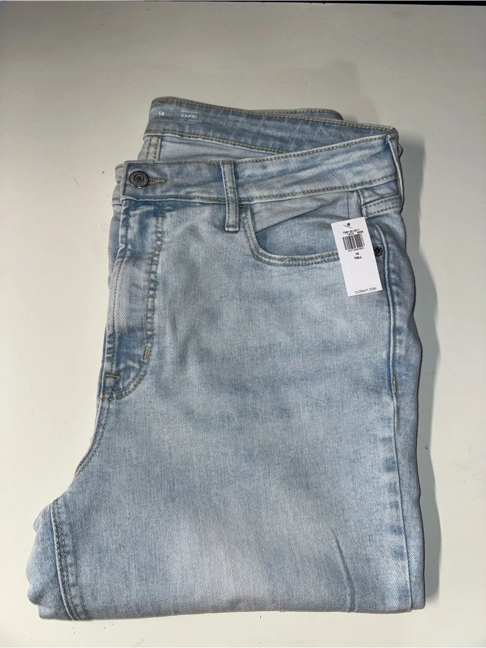 Report Old Navy High-Rise Capri Secret-Smooth Pockets Blue Skinny Jeans (New)
