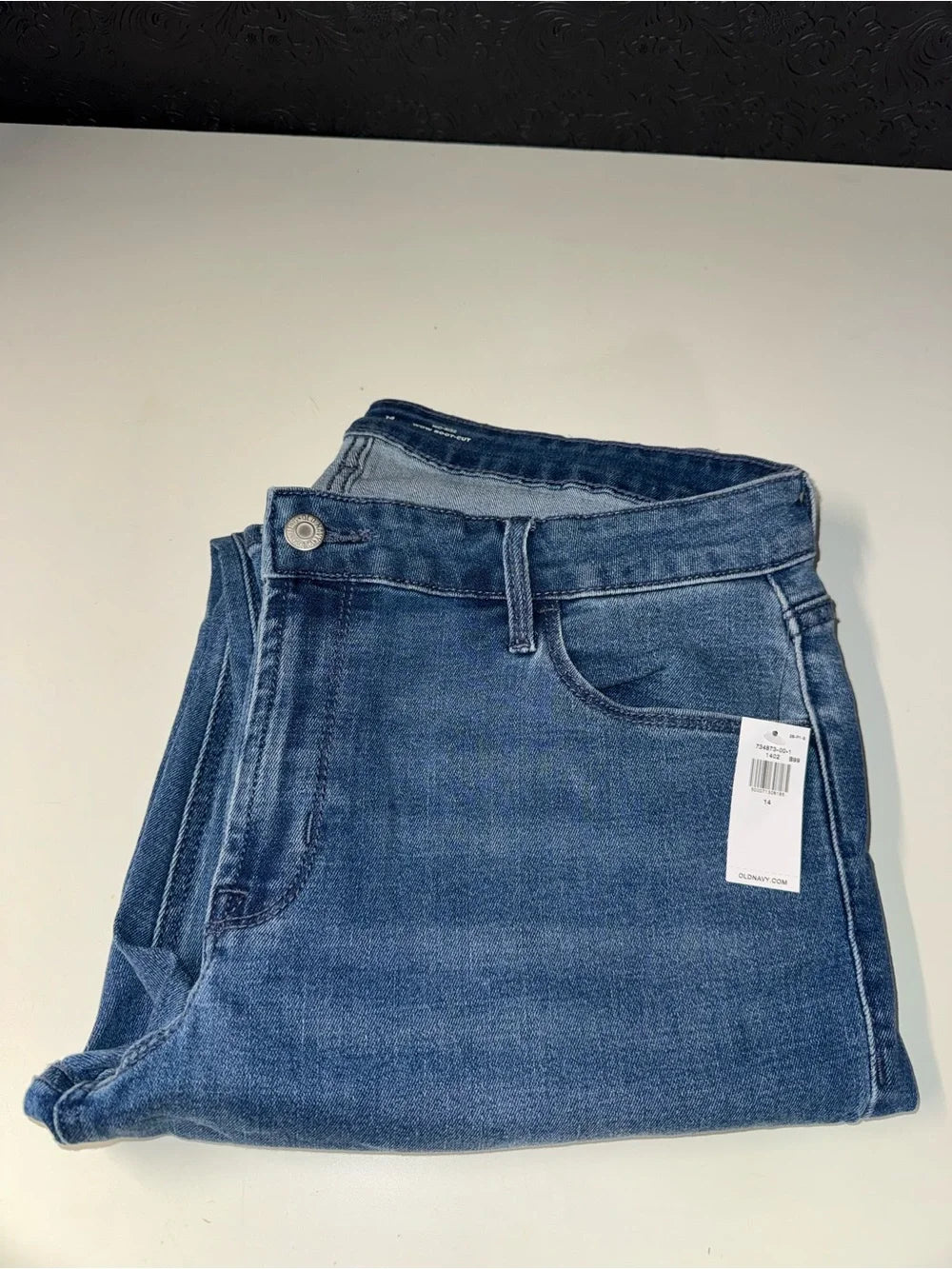 Old Navy Mid-Rise Wow Boot-cut Jeans (New)
