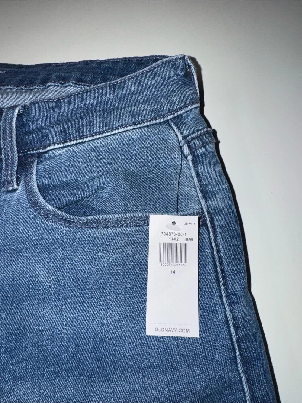 Old Navy Mid-Rise Wow Boot-cut Jeans (New)