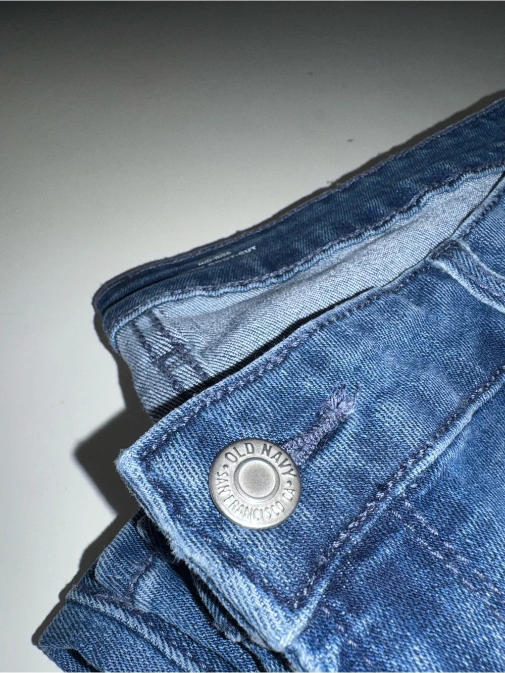 Old Navy Mid-Rise Wow Boot-cut Jeans (New)