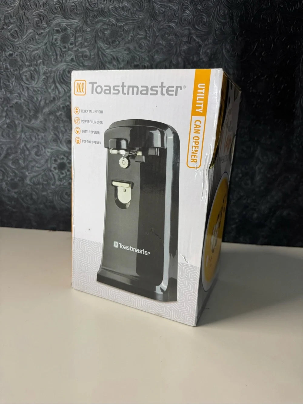 Toastmaster Black Can Opener (New)